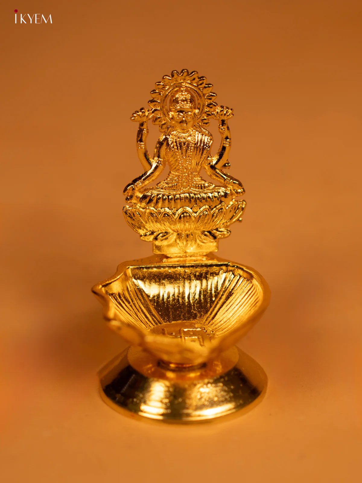 Gold Plated Shank Diya With Goddess Lakshmi - KL13111 - Image 3