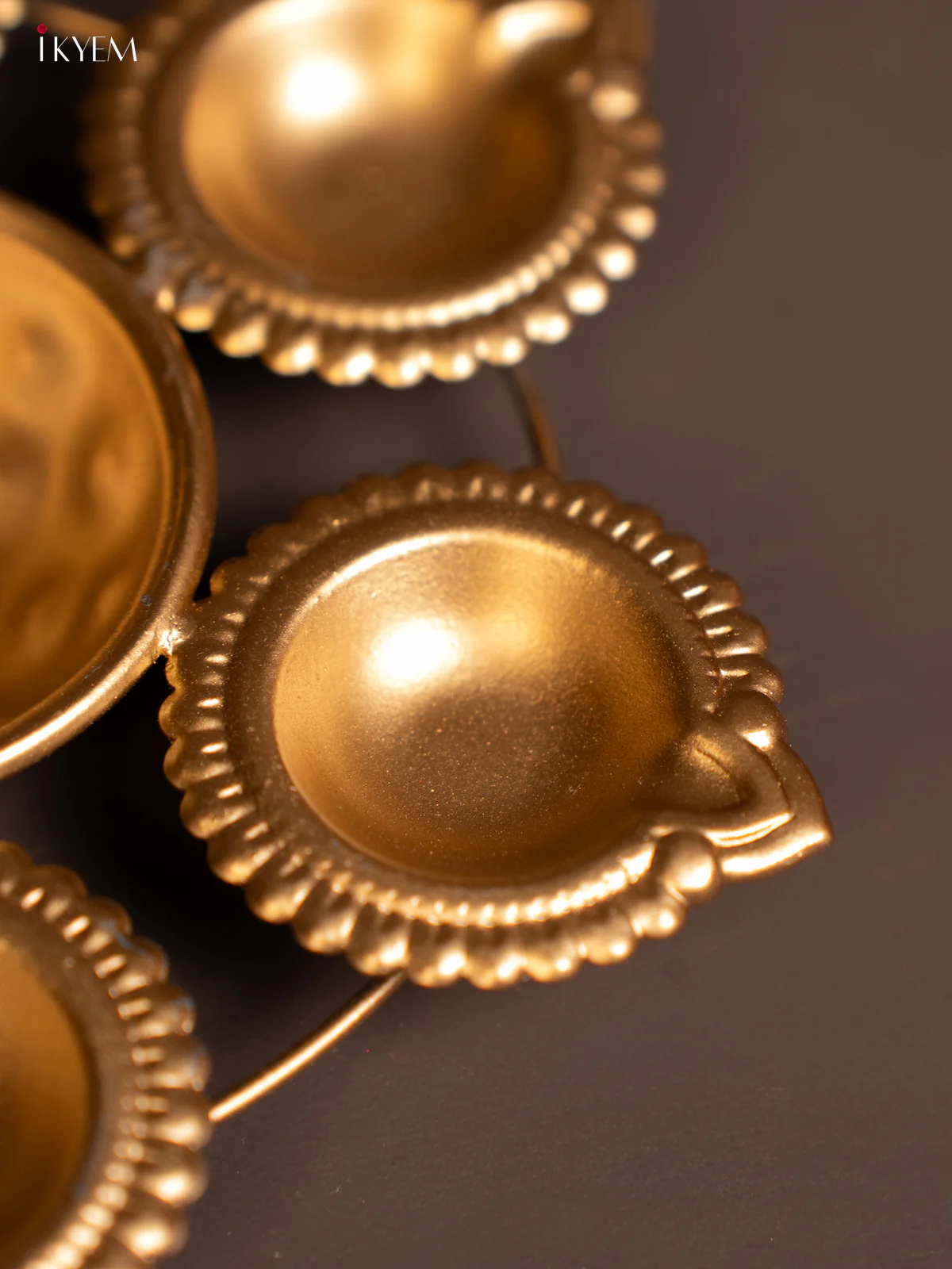 Metal 6-Face Diya Urli - (6x6) Inches - KE06111 - Image 3