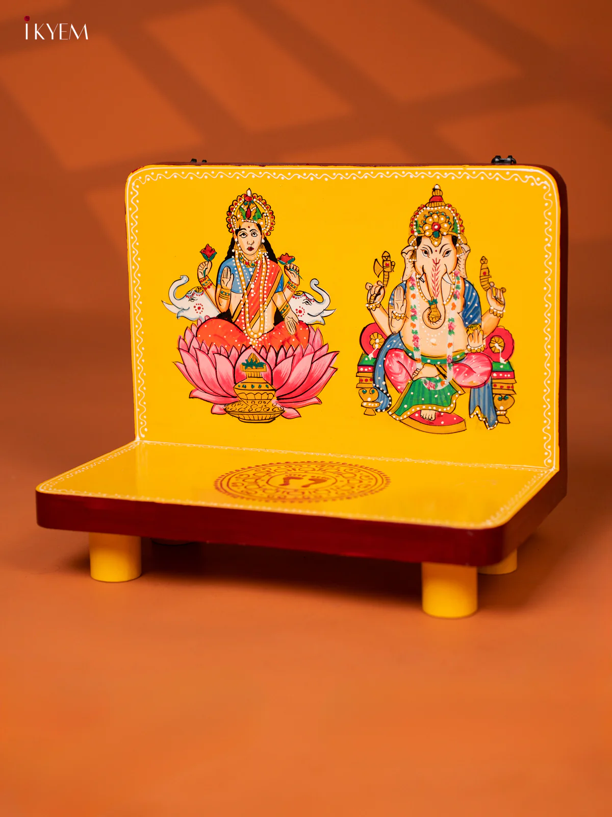 Hand-Painted Lakshmi Ganesha Wooden Wall Hanging Pooja stand - 10 Inches - KE27149 - Image 4