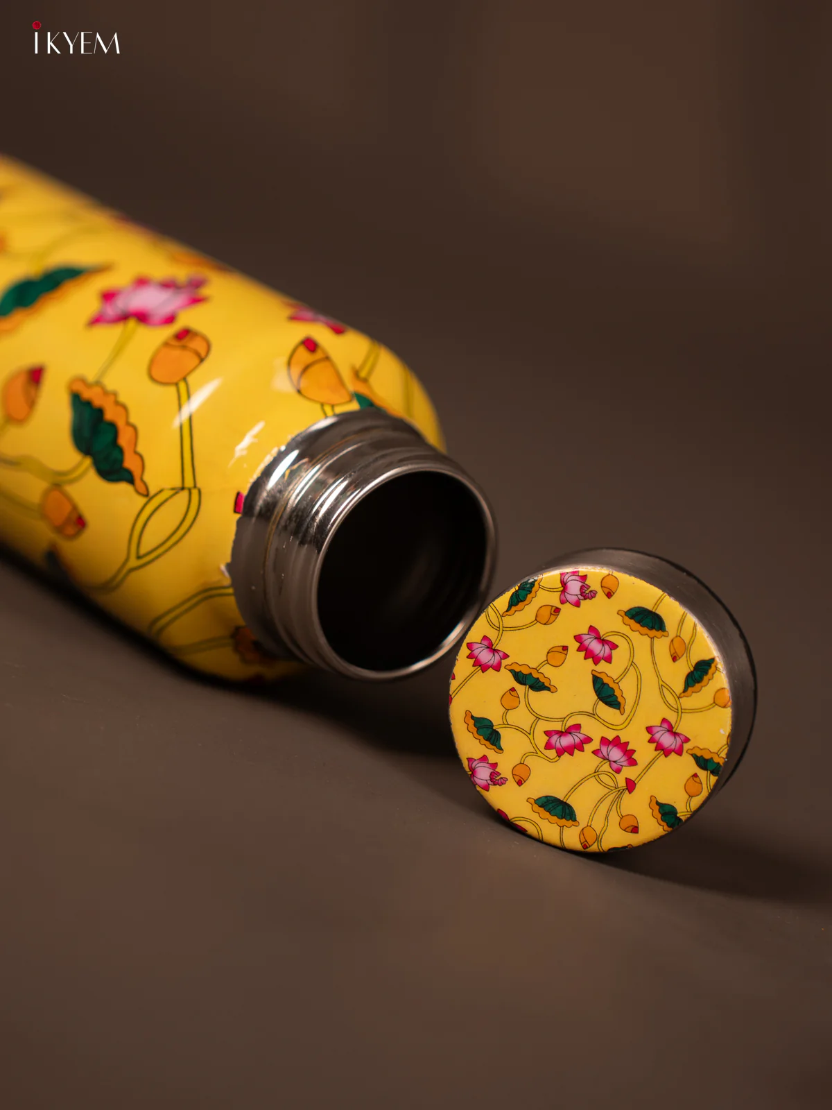 Pichwai Lotus Digital Printed Stainless Steel Water Bottle - 10.5 Inch - KG23121 - Image 4