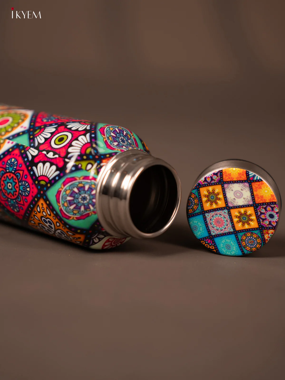 Rajasthan Patchwork Digital Printed Stainless Steel Water Bottle - 10.5 Inch - KG23125 - Image 4