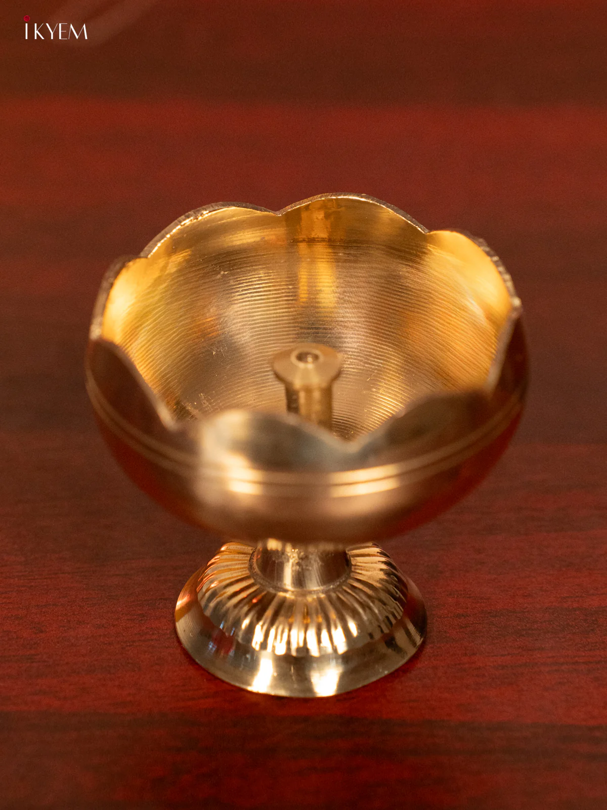 Brass Lotus Akhand Diya - 2.2 Inch - KH18206 - Image 3