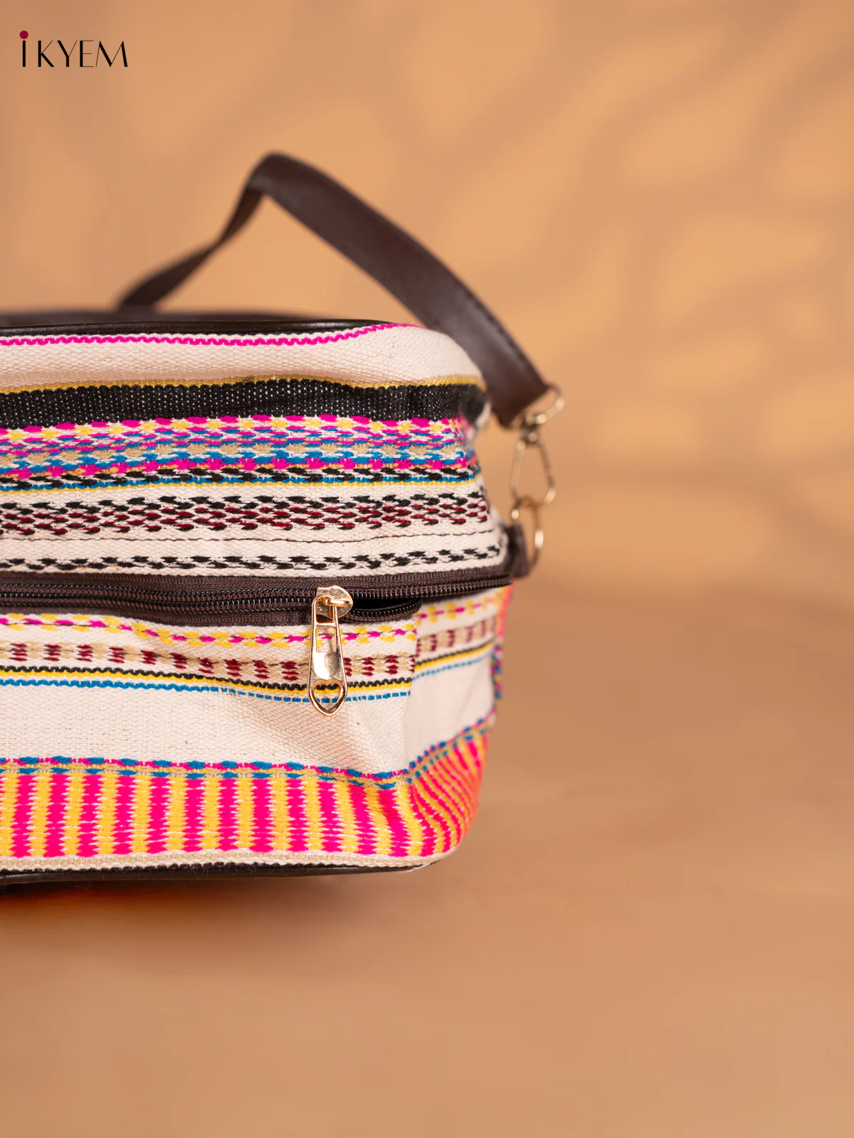 Printed Oversized Jacquard Tote Bag with Detachable Strap -  Cream - KN05115 - Image 3