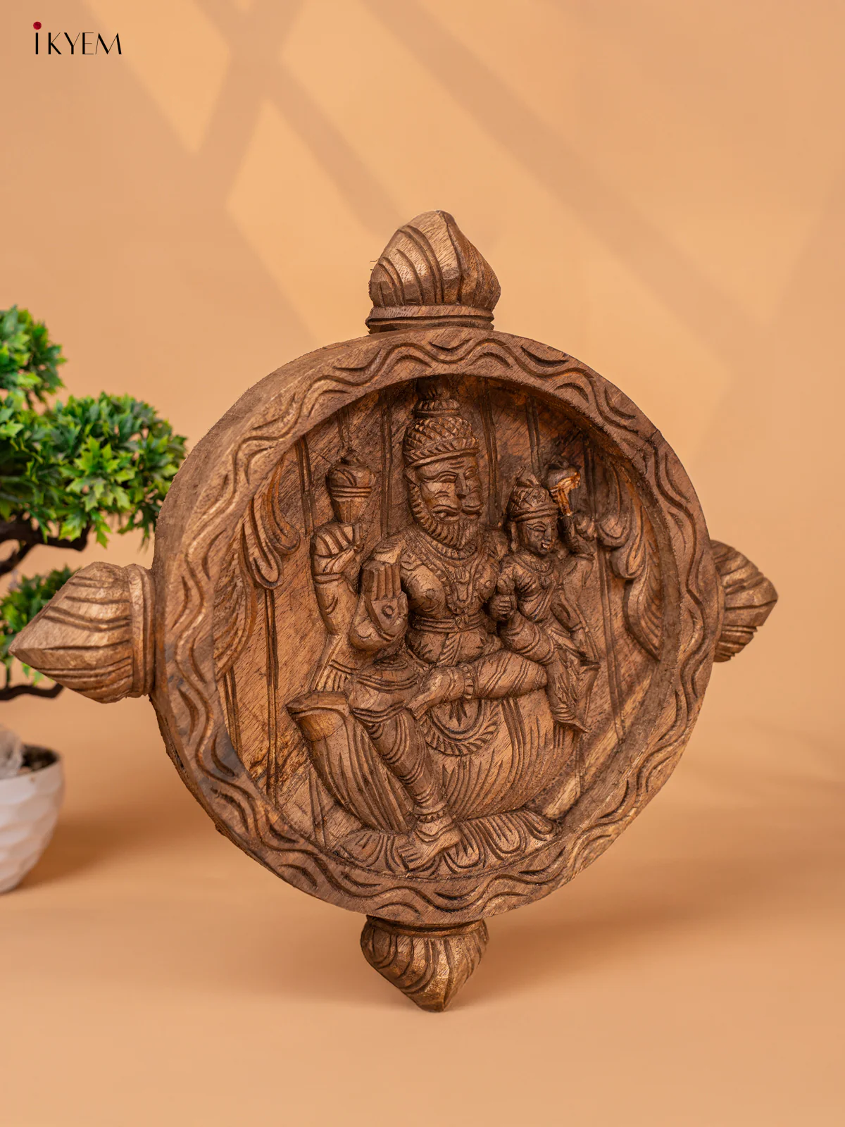 Hand-Carved Wooden Lakshmi Narasimhar Panel - 17 Inch - KM04111 - Image 4