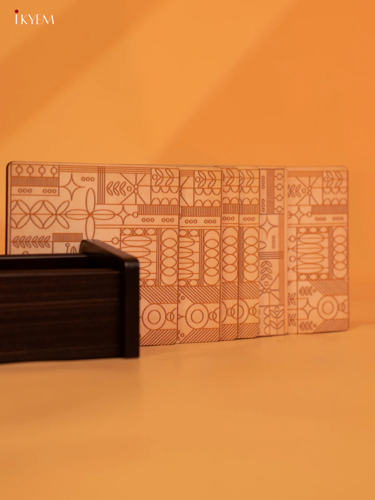 Geometric Prints Wooden Coaster Set of 6 - 4 Inch - KL18142 - Image 3