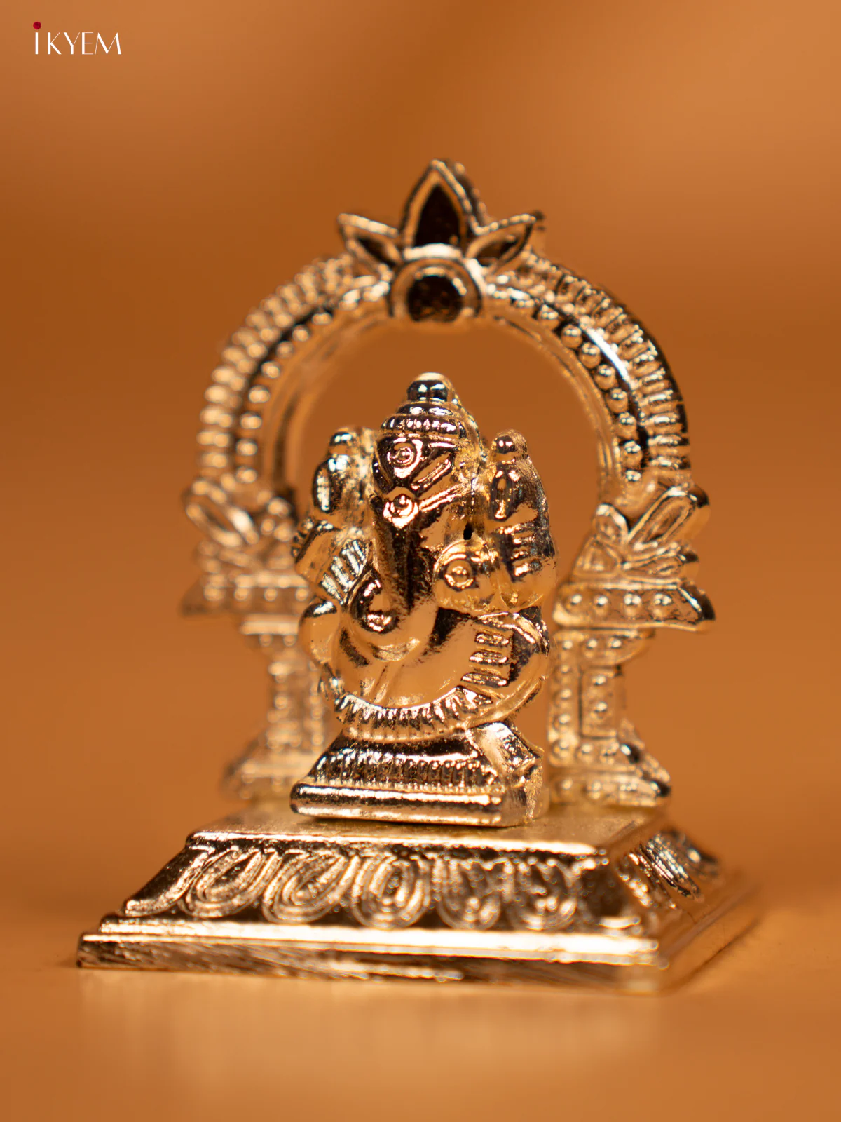 Silver Plated Ganesha Murti - KL13120 - Image 5
